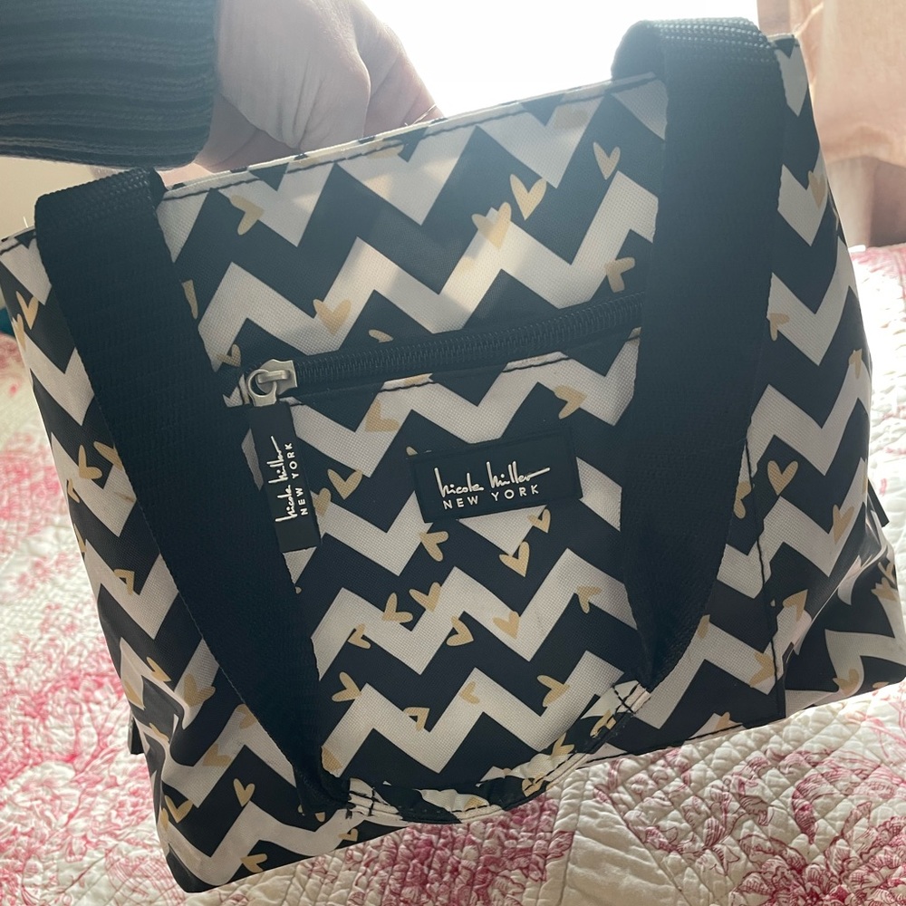 Nicole Miller of New York Insulated Waterproof Lunch bag